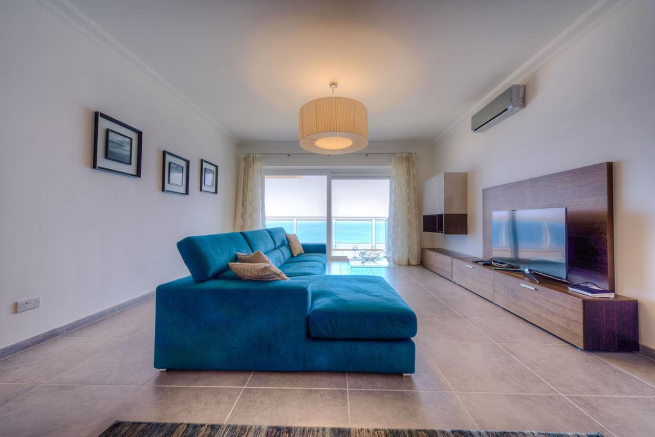 Seafront Luxury Apartment With Pool 슬리에마 외부 사진