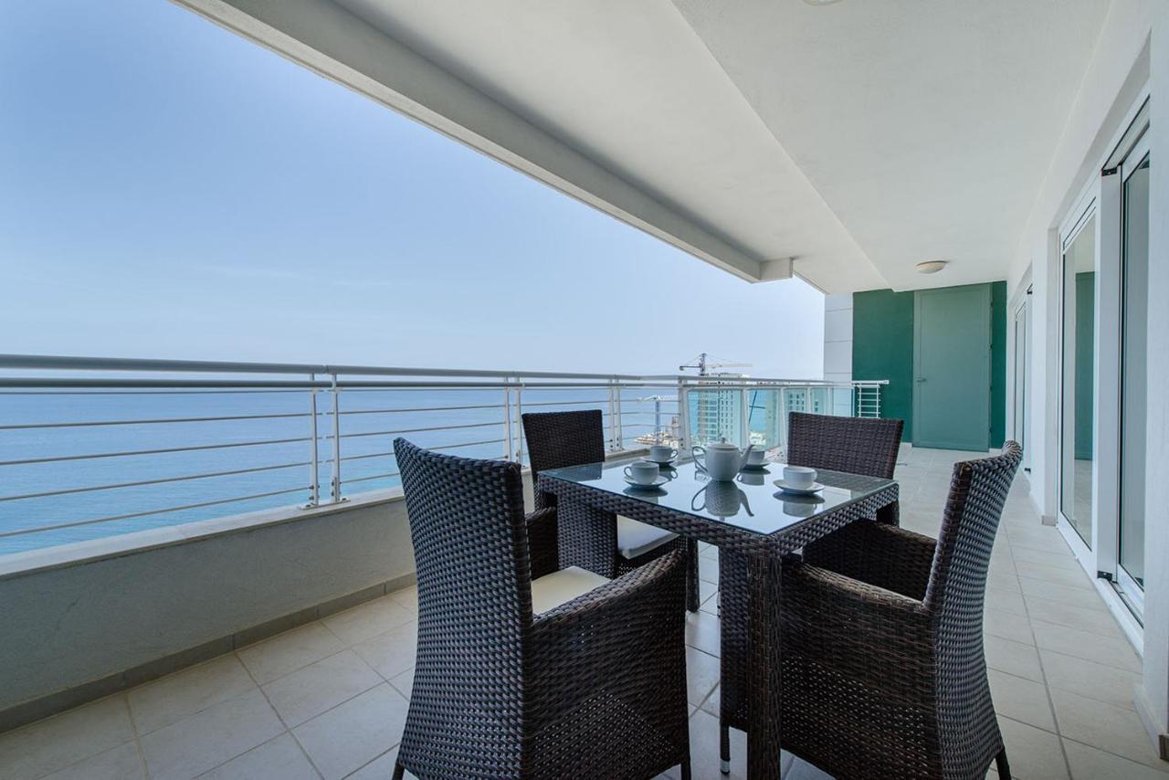 Seafront Luxury Apartment With Pool 슬리에마 외부 사진