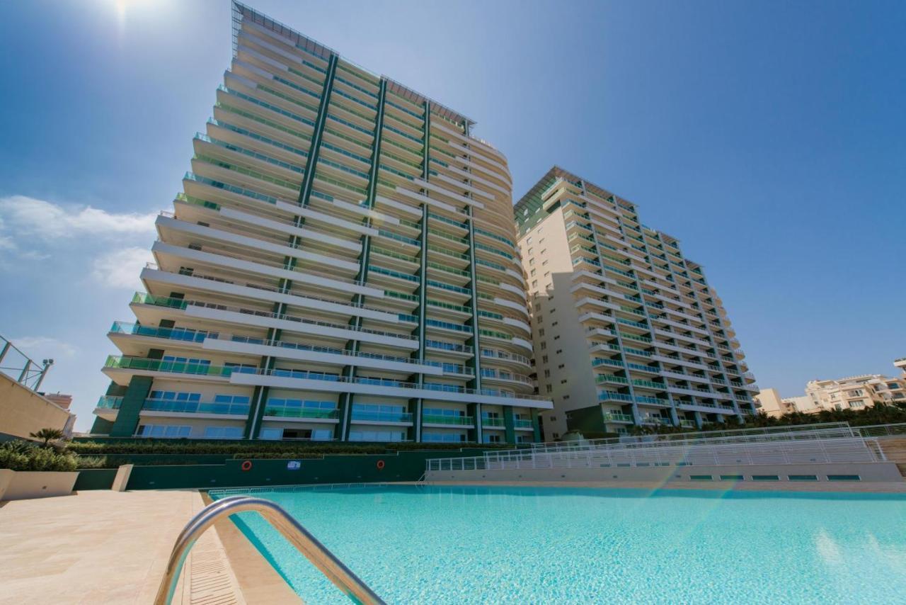 Seafront Luxury Apartment With Pool 슬리에마 외부 사진